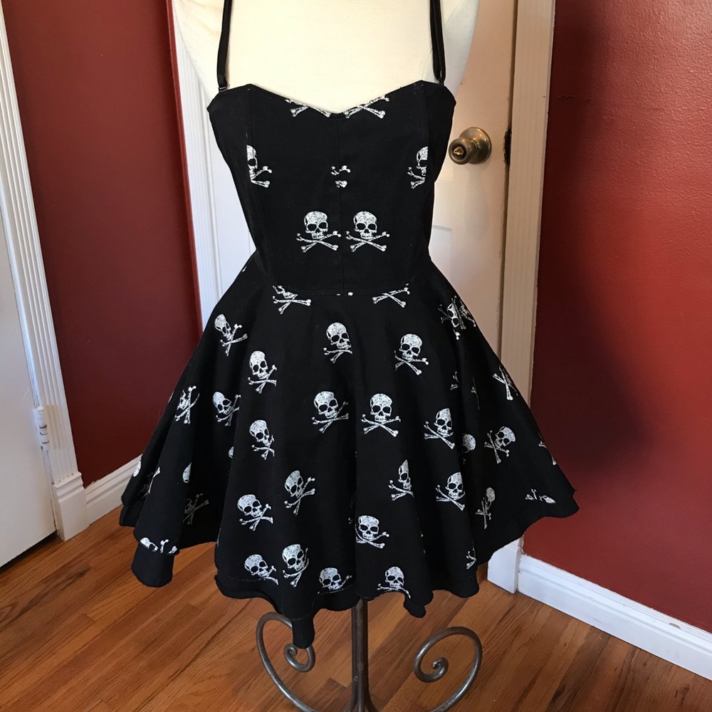 Rocksteady Skull Pin up style dress sz Small